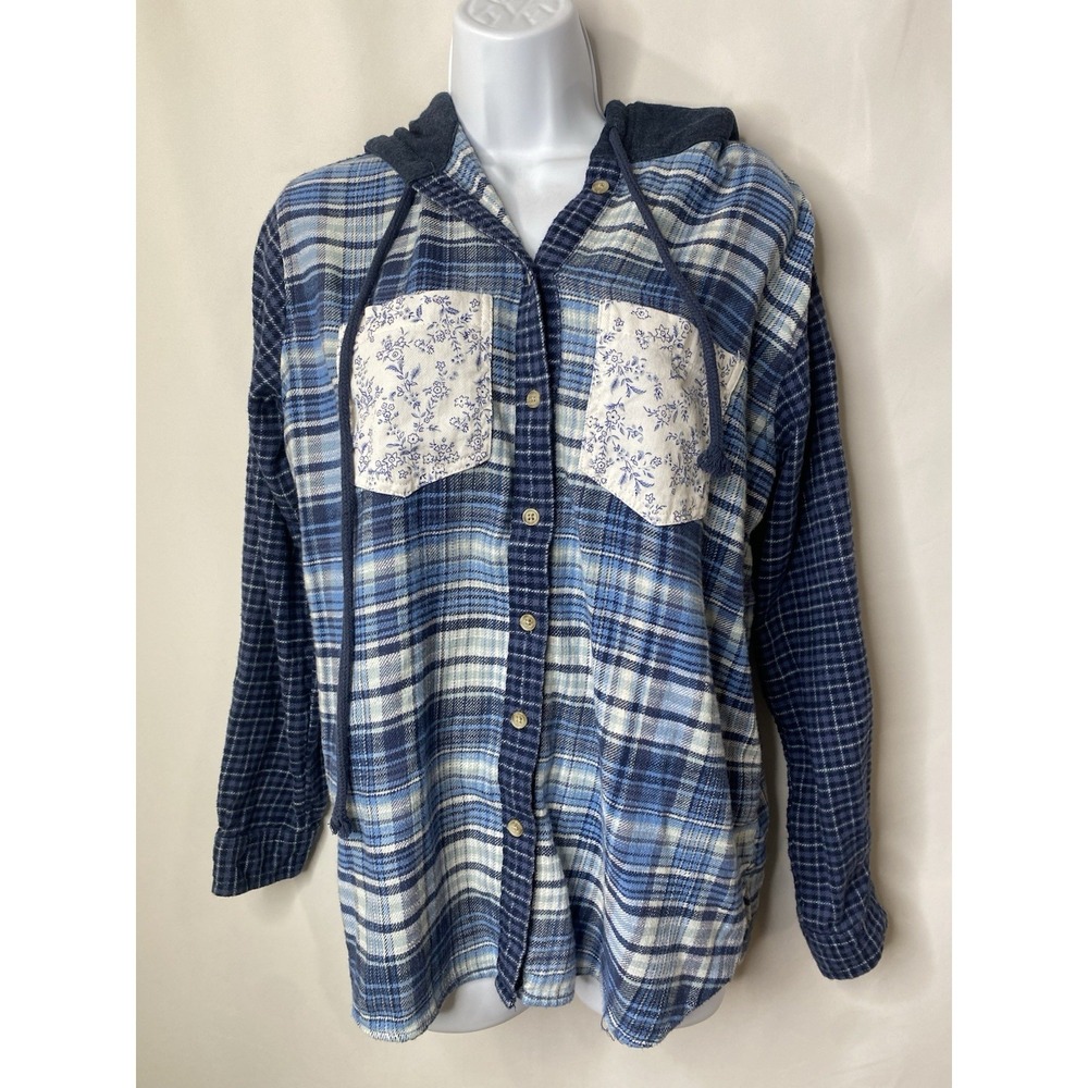 American Eagle Womens Shacket Shirt Size XS Flannel Patchwork Pockets Hooded Fun